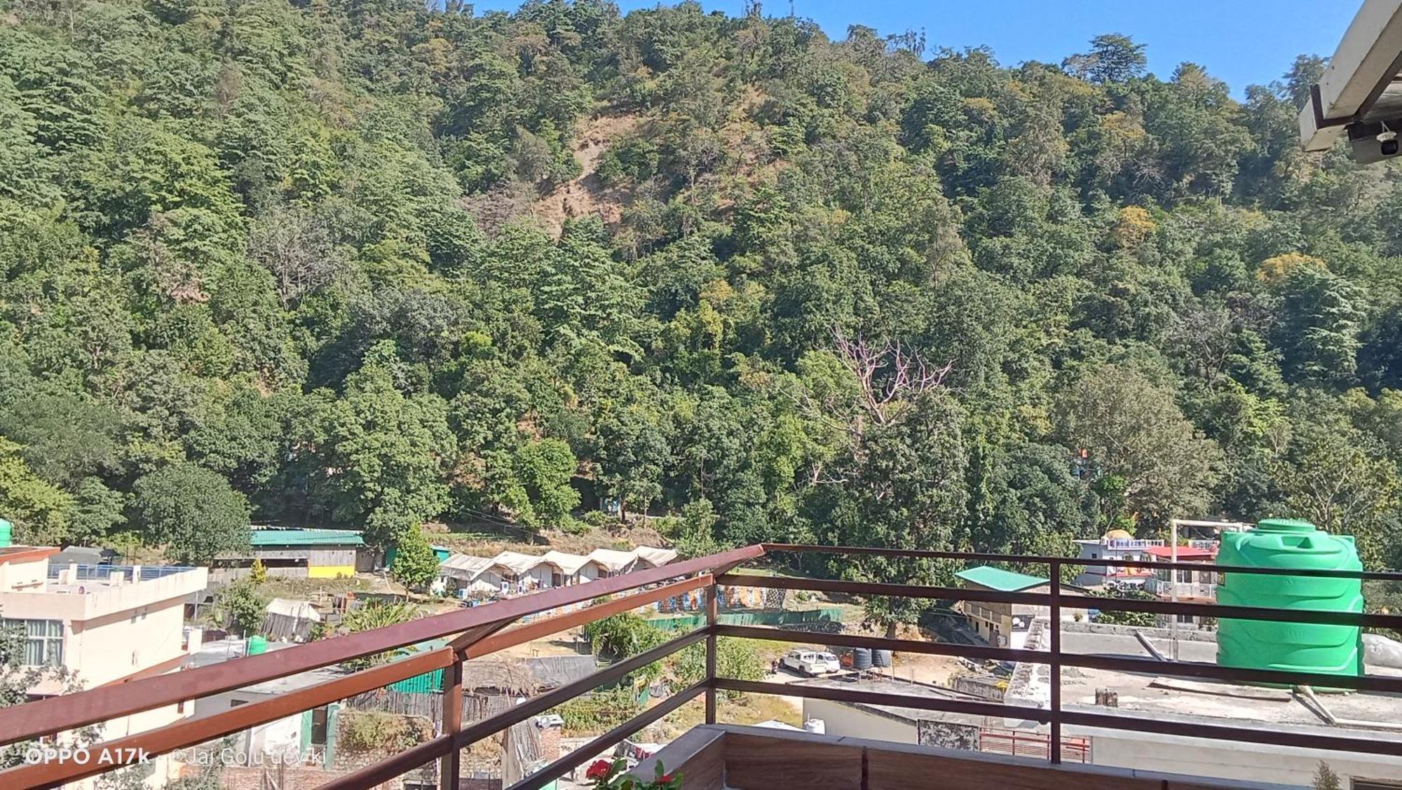 Yellow Leaf Rishikesh Exterior photo
